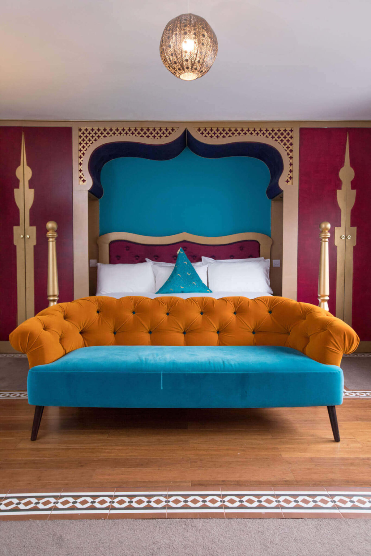 About Us - Perfect Manors - Escape the Ordinary